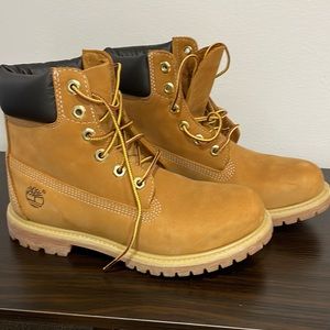 Timberland  boots 7.5M women